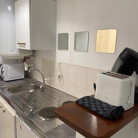 Studio A 5 Mn A Pied De La Gare Saint-Roch Монпелие Екстериор снимка