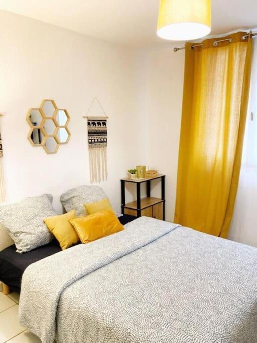 Studio A 5 Mn A Pied De La Gare Saint-Roch Монпелие Екстериор снимка
