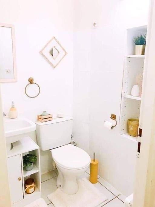 Studio A 5 Mn A Pied De La Gare Saint-Roch Монпелие Екстериор снимка