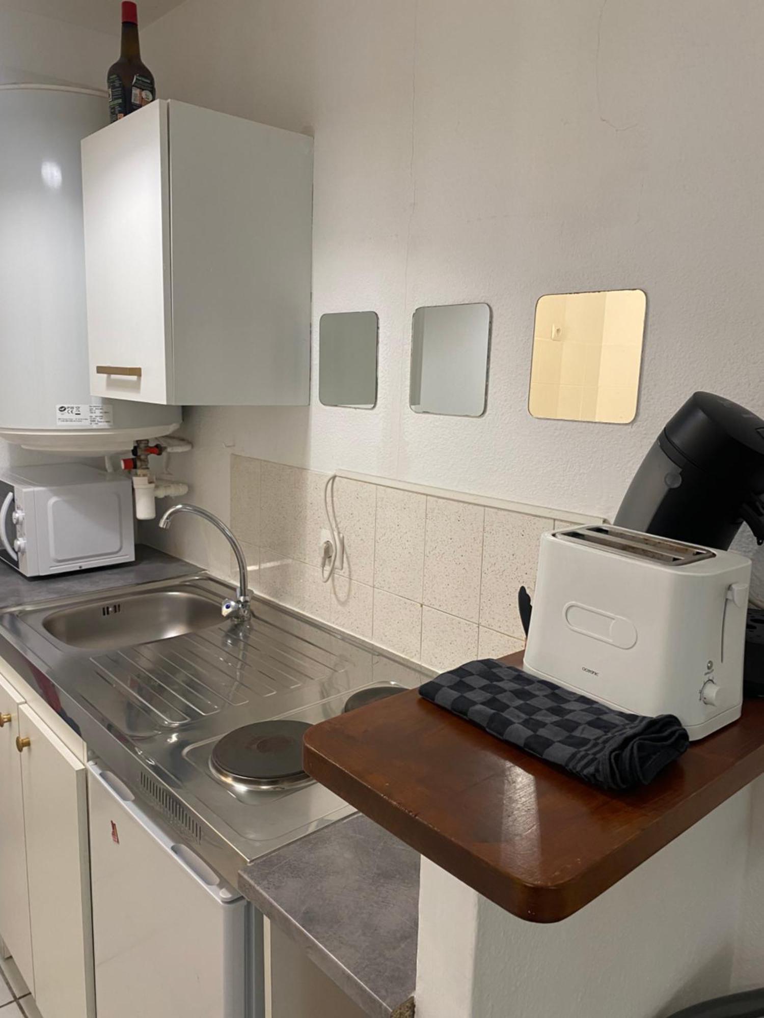 Studio A 5 Mn A Pied De La Gare Saint-Roch Монпелие Екстериор снимка